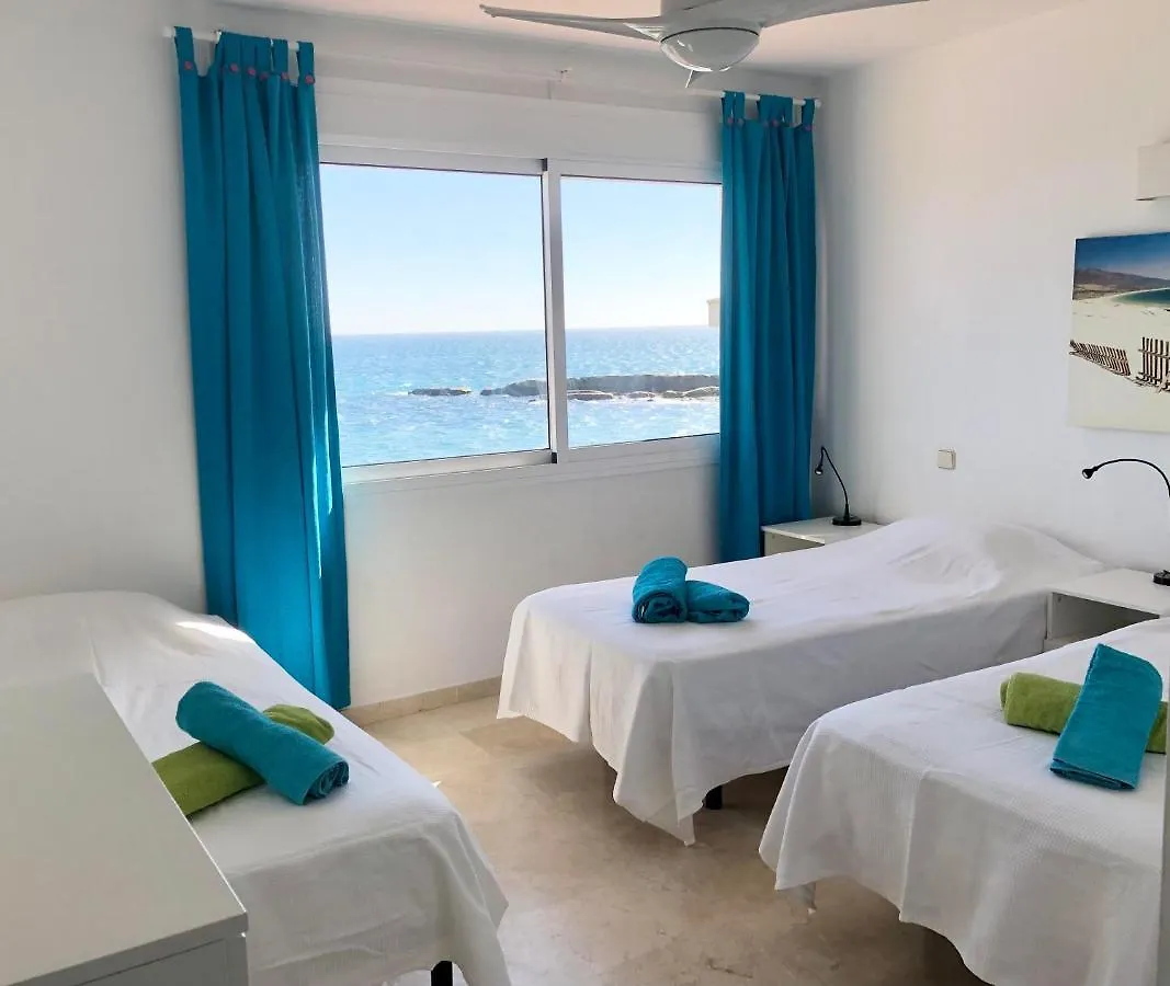 Estepona Villa Sea Front 0*,